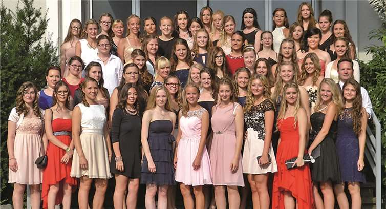 Die Schönstätter-Marienschule krönt den Abschlussjahrgang 2015 