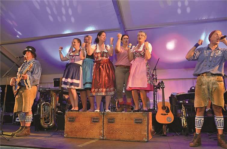 "Es war toll mit EUCH zu feiern!" 