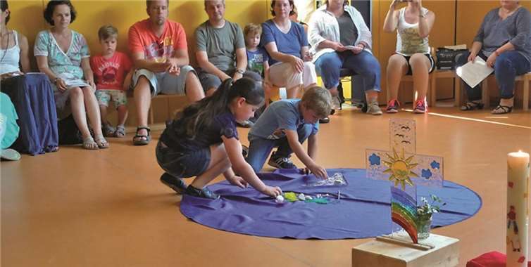 Die „Schlauen Löwen“ nehmen Abschied von der Kita Pusteblume in Weitersburg (Kita gGmbH)