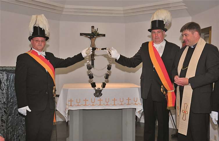 Traditioneller Besuch im Johanniterhaus