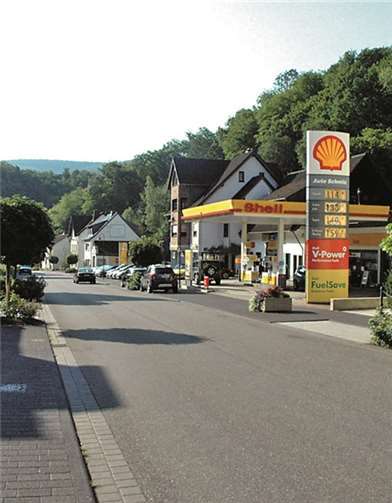 Vollsperrung im Roßberg 