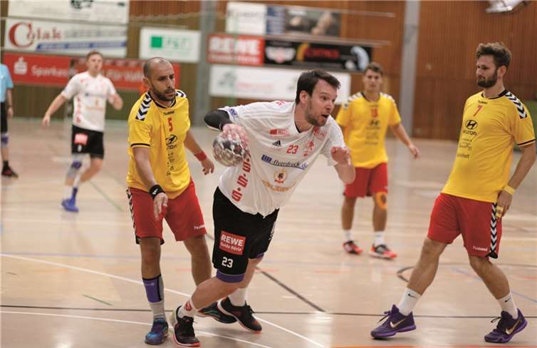 Feuerwerk im ersten Heimspiel 