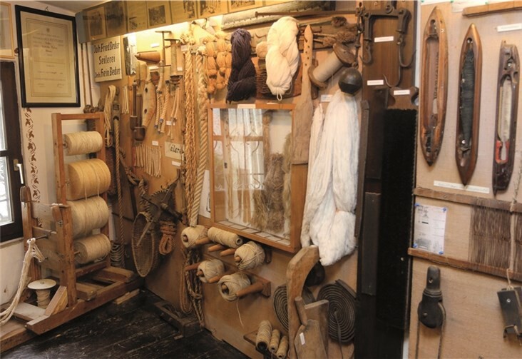 Exponate der drei Adenauer Zünfte zu sehen 