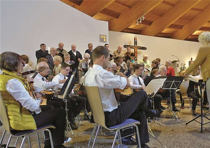Pilger aus den Diözesen Mainz und Limburg beten mit den Füßen