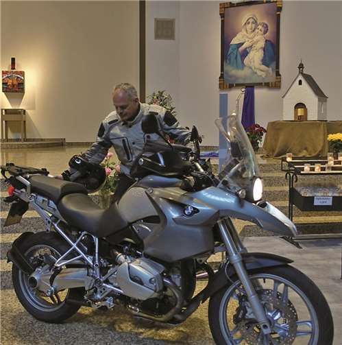 Die Kurve kriegen - Wachtberger Motorrad-Wallfahrt nach Schönstatt