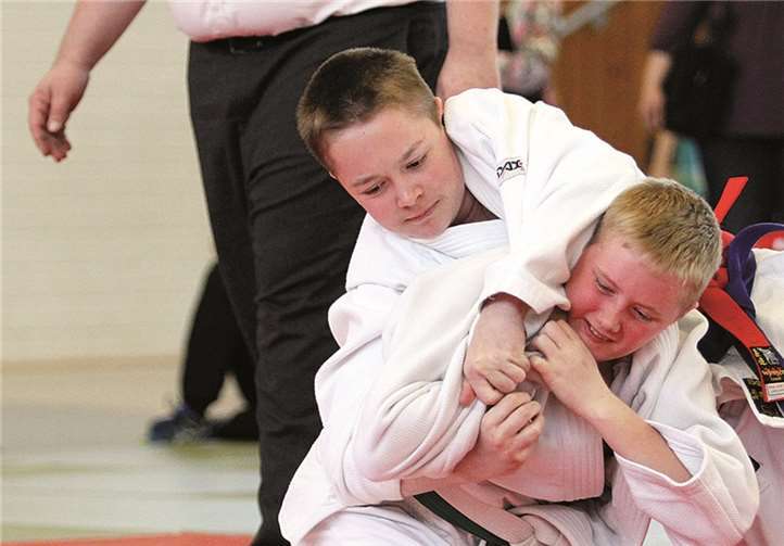 Medaillen für Chandoni, Bräse und Thorisch 