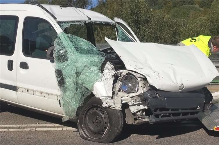 Altenahr: Verkehrsunfall mit mehreren Verletzten Altenahr: Verkehrsunfall mit mehreren Verletzten