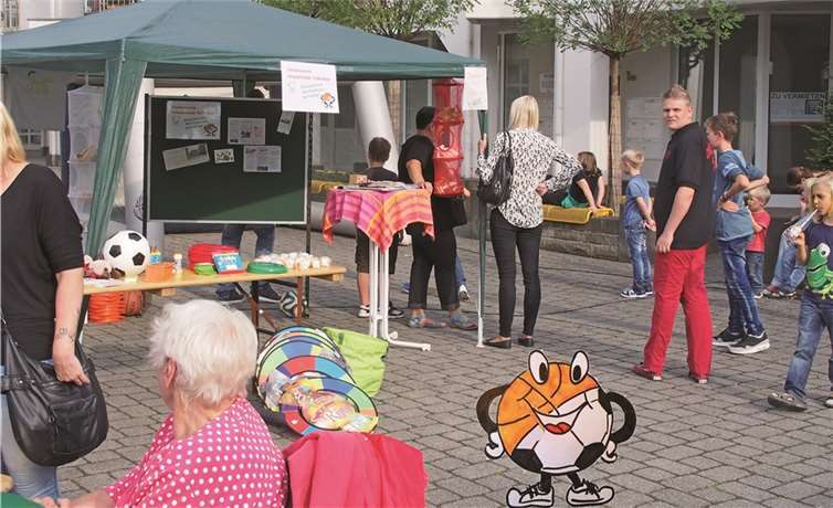 Förderverein der Grundschule beim Stadtfest aktiv 