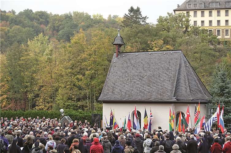 "Mit Maria dorthin, wo die Liebe fehlt" 