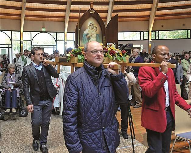 "Mit Maria dorthin, wo die Liebe fehlt" 