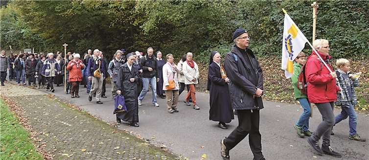 "Mit Maria dorthin, wo die Liebe fehlt" 