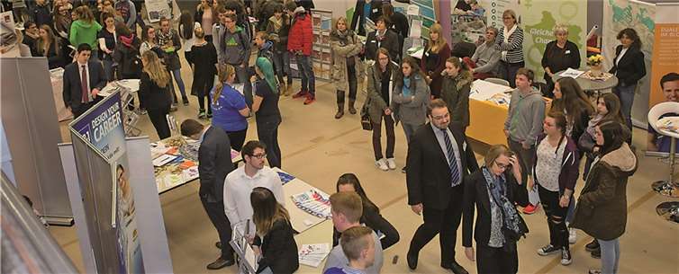 Unternehmen, Hochschulen und Organisationen stellten sich vor