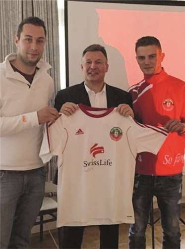 Neues Trikots für die dritte Mannschaft