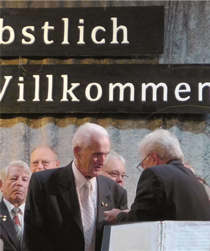 „Herbstlich willkommen!“ 