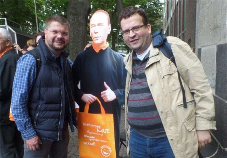 Druckfrisches Tagebuch vorgestellt 