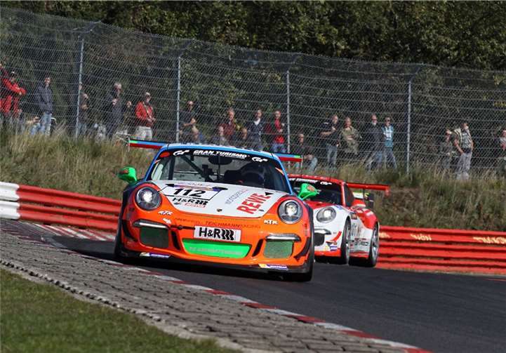 Black Falcon siegt mit Nebelglück 