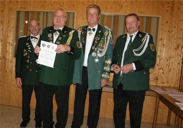 Fred Schmitz und Gerhard Greßler ausgezeichnet 