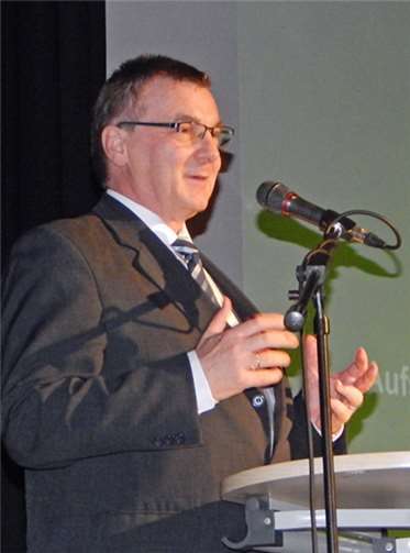 Hirnforscher Dr. Häusel zeigt neue Wege der Vermarktung 