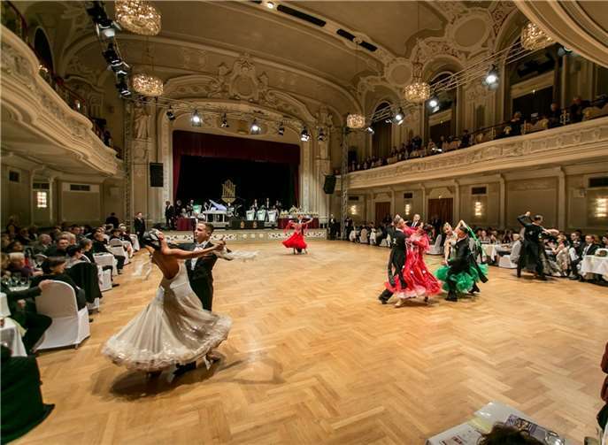 Elite gab sich im Kurhaus ein Stelldichein 