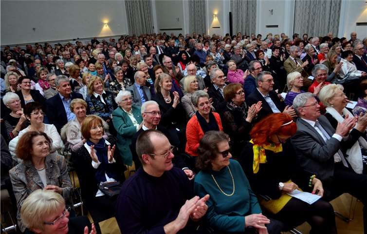 Geballte Ladung Stars präsentiert 