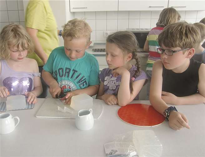 Gelungener Bastelnachmittag für Kinder 