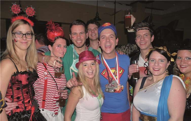 Superstimmung bei der Vulkan-Karnevalsparty 