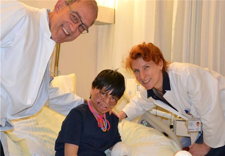 Mit zwei Händen in ein neues Leben