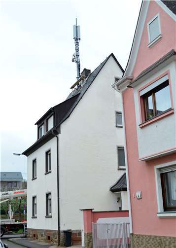 Gülser protestieren gegen Funkmast 