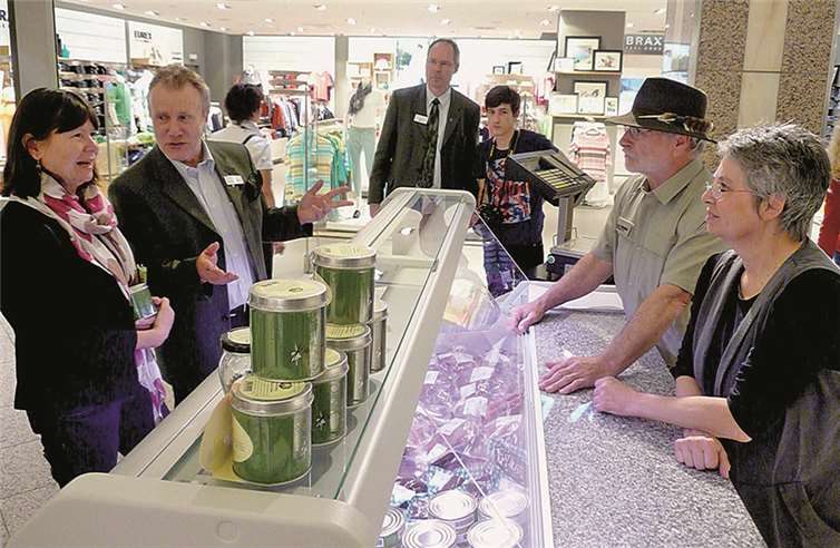 Es grünt so grün im Einkaufscenter 