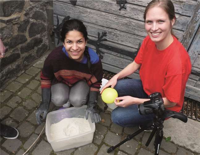 Junge Geologen erforschten Vulkanasche 