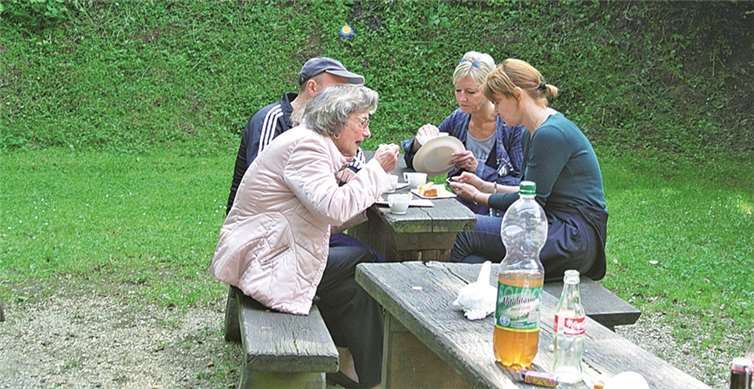 Familienfest mit schönem Wetter 