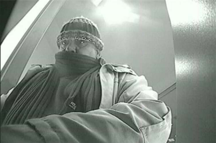 Polizei und Staatsanwaltschaft Düsseldorf veröffentlichen Bilder von sieben weiteren Tatverdächtigen 