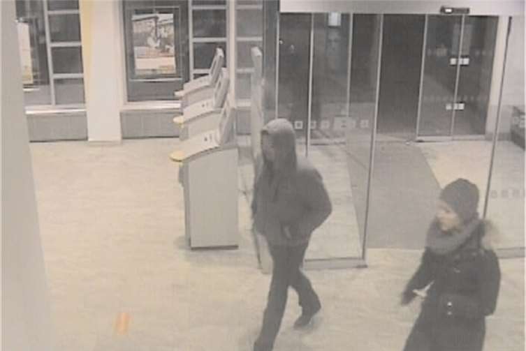 Polizei und Staatsanwaltschaft Düsseldorf veröffentlichen Bilder von sieben weiteren Tatverdächtigen 