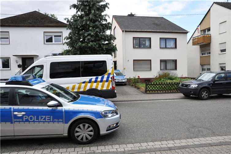 Tötete die 79-Jährige ihren eigenen Mann? 