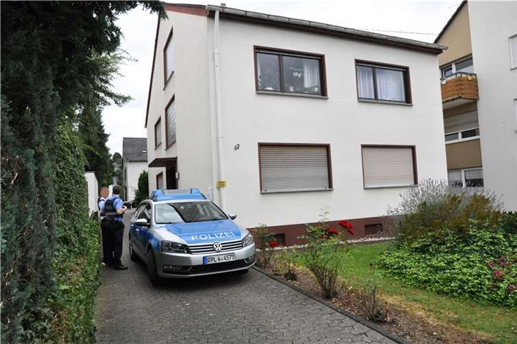 Tötete die 79-Jährige ihren eigenen Mann? 