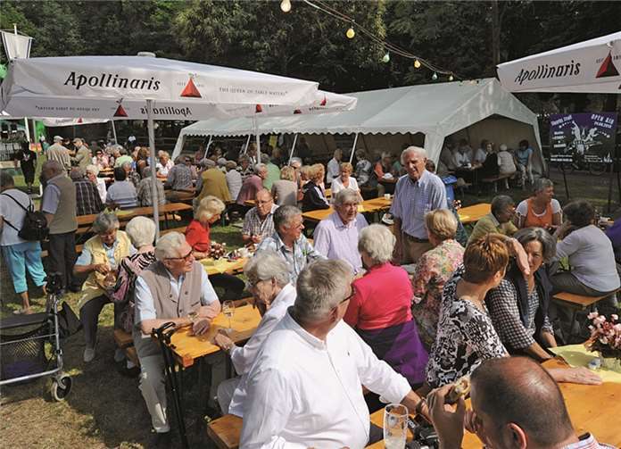 „Beuler Treff“ auf neuer Festwiese war ein voller Erfolg 