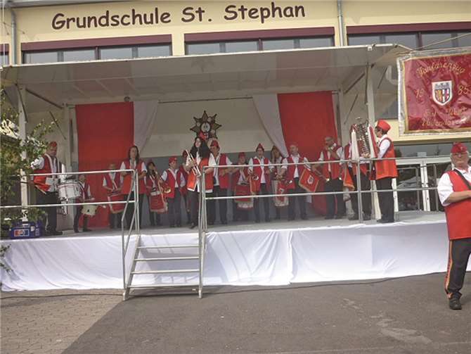 Reger Austausch auf dem Südstadtfest 