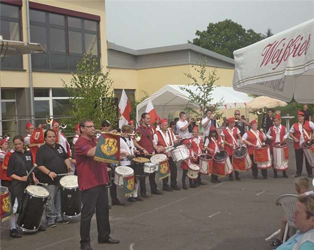 Reger Austausch auf dem Südstadtfest 