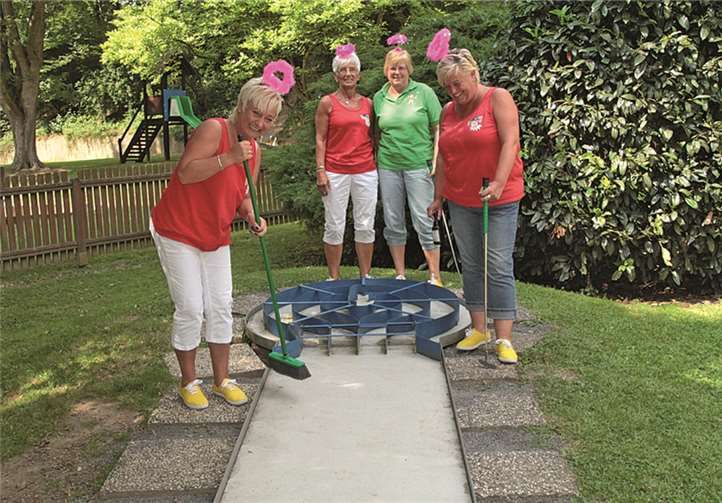 Spannende Stadtmeisterschaft im Minigolf 