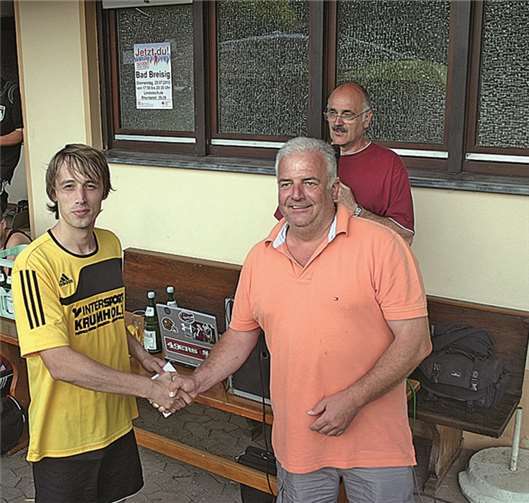 Allerbeste Fußballkost bei herrlichem Sommerwetter 