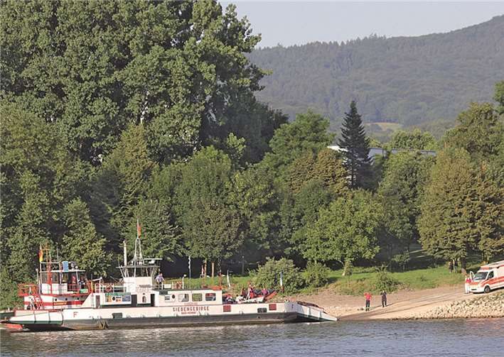 Rheinfähre war manövrierunfähig 