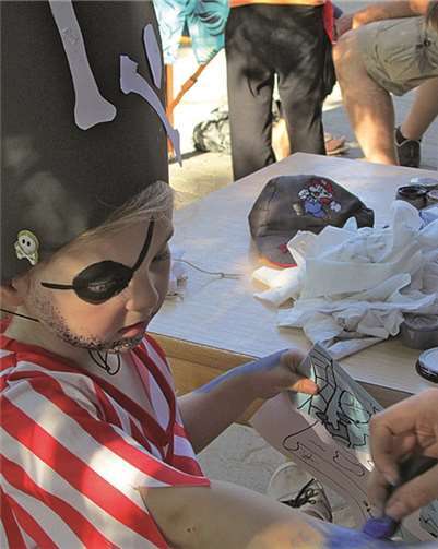 Piraten entern das Haus für Kinder 