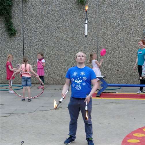 Schule am Wald feierte unter schöner Spätsommersonne 