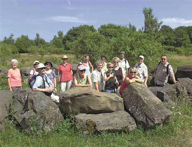 Auf der Fährte von Taurusrindern und Konikpferden 