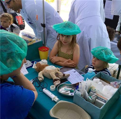 Kemperhof behandelt Kuscheltiere, Puppen und Co. 