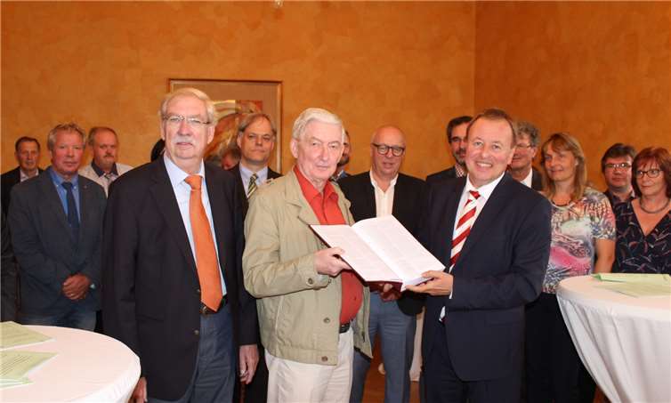 Monumentales Werk ist erstmals in Buchform erhältlich 