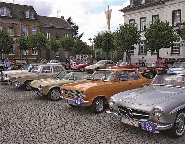 Funkelnder Chrom und viel Autogeschichte 