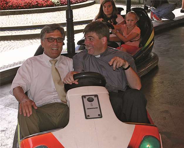 Sommerliche Temperaturen bei der Kirmes 