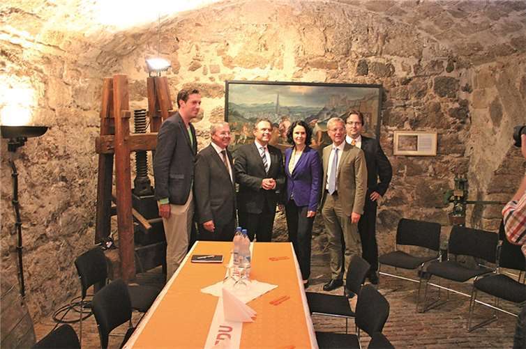 Ein besonderer Dienst an Mensch und Demokratie 