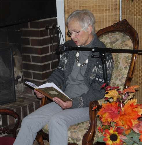 Märchenlesung am Kaminfeuer